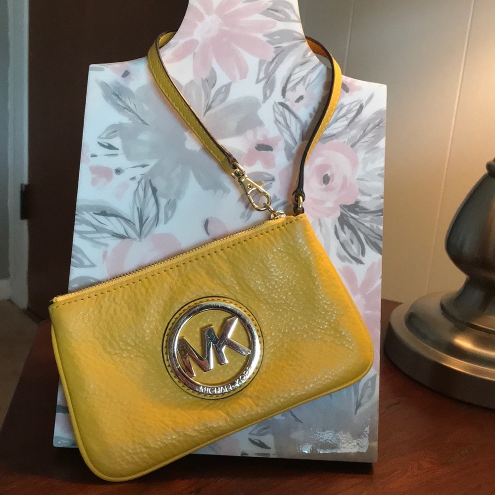 Mk wristlet. New